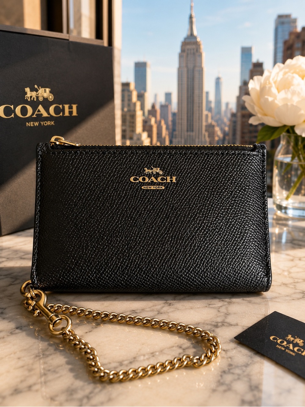 COACH essentials blk crossgrain Leather chain button wallet Gold hardware